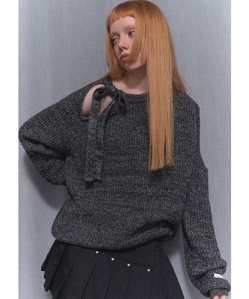 ニット セーター A'GEM/9 × .kom 「 FANCY CLUB/ファンシークラブ」 RIBBON ONE-SHOULDER KNIT/リボン