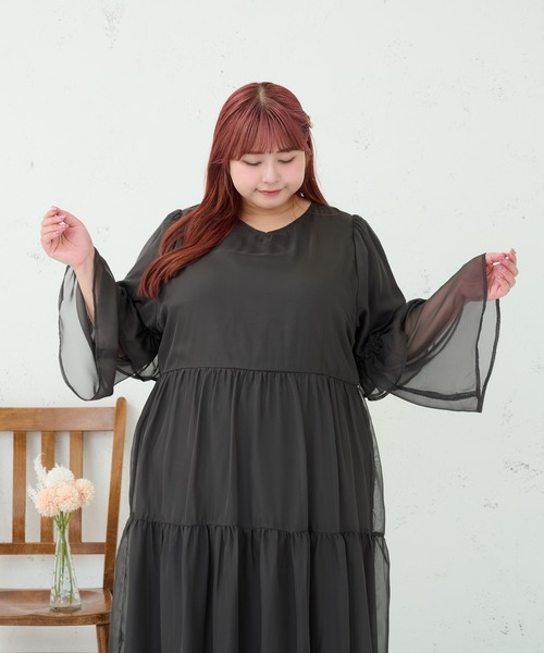 【新品未使用】louiosy リネンライクワンピース 黒　3L 完売品 新品未使用】louiosy リネンライクワンピース 黒 3L 完売品