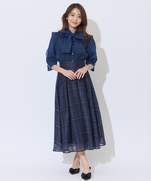 【ほぼ新品】BLUE LAVELチェックエアリーツイルスカート ネイビーピンク SWINGLE（スウィングル） スカート エアリーシアーチェックタック