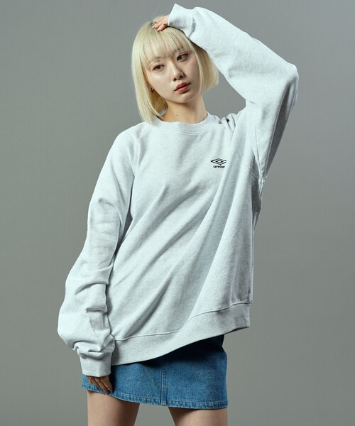 「UMBRO」 スウェットカットソー「PUBLUXコラボ」 MEDIUM ネイビー メンズ_画像2