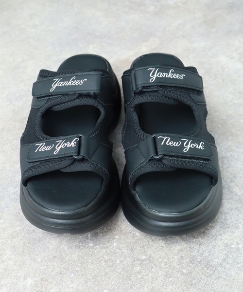 サンダル・ミュール [ MLB ] SKIPPER SLIDE Skipper Slide NEW YORK YANKEES - MLB KOREA