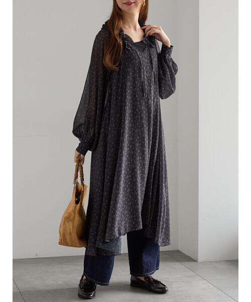 Te chichi（テチチ） ワンピース フラワーシフォンフリルネックドレス