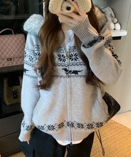 FUNdaysion tシャツ ノルディック柄ファー付きニットパーカー