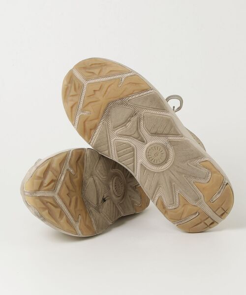 「UGG」 ローカットスニーカー 24cm ベージュ レディース_画像3