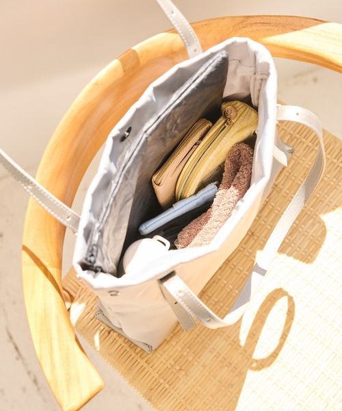 エクアドルロハ4袋 パズルフォルド トート XL（ラフィア） ベージュ - LOEWE