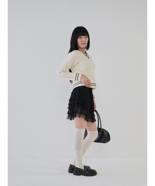 Uenui ニット セーター 「 cunii 」Vネックニット バイカラー ケーブル