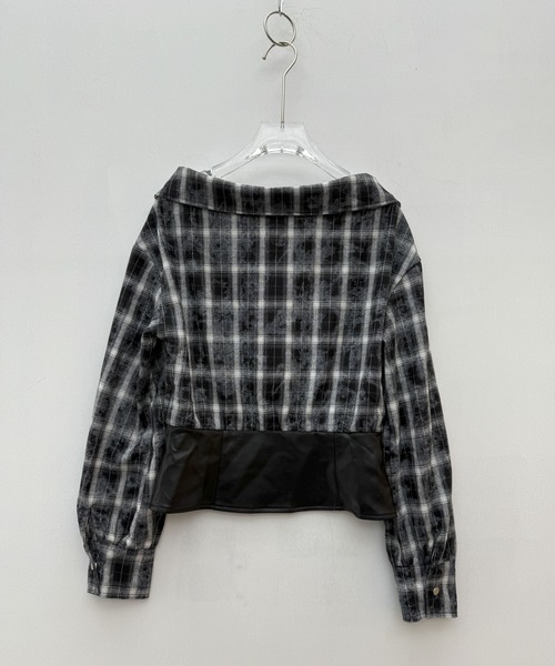 VEILA tシャツ レザーミックスチェックオフショルダートップス