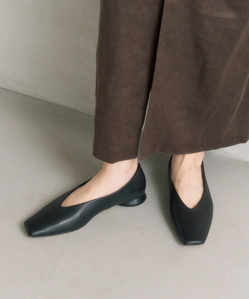 LE TALON（ル タロン） シューズ レザーオブリークスクエアフラット