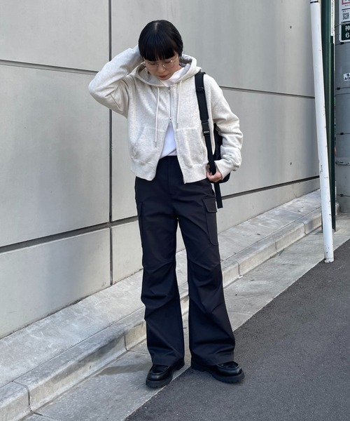 COLONY 2139（コロニー トゥーワンスリーナイン） カーゴパンツ タック