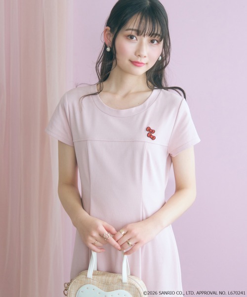 ワンピース 「大きいサイズ」「ハローキティ」Aラインフレアカットワンピース marunの画像