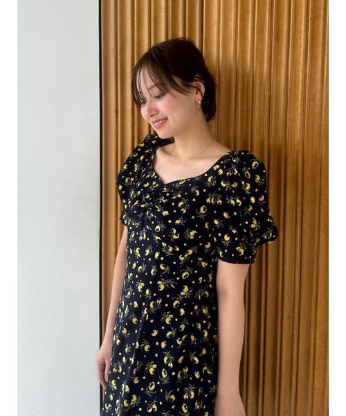 ワンピース 「販路限定サイズあり」Sustainableフルーツプリントワンピースの画像