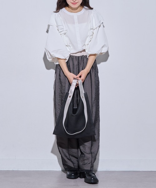 Beau're 黒革バッグ Beau're（ヴュレ） ショルダーバッグ バッグ 「BEAURE/ビュレ