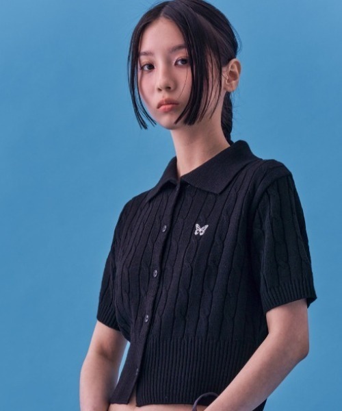 カーディガン A'GEM/9 × .kom 「 FANCY CLUB/ファンシークラブ」 CABLE KNIT CROP CARDIGAN/ケーブルニ FANCY CLUB カーディガン A'GEM/9 × .kom 「 CLUB/ファンシー