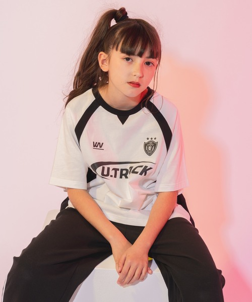 大量まとめ売り130cm女の子服セットTシャツ、スウェットなど） 大量まとめ売り130cm女の子服セットTシャツ、スウェットなど