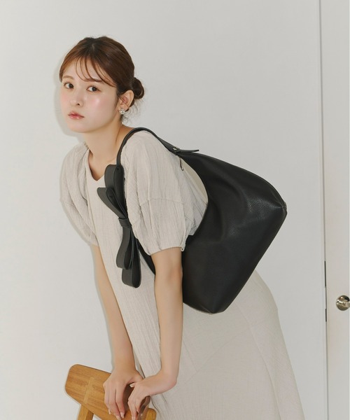 Olu. ショルダーバッグ バッグ ショルダーリボンバッグ