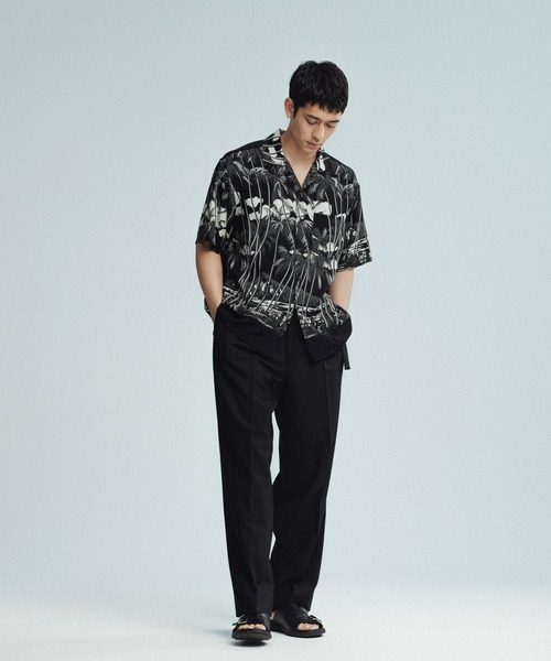 アダムエロペ アロハシャツ　柄シャツ ADAM ET ROPE' シャツ 「BLACK＆WHITE」ボックスシルエット
