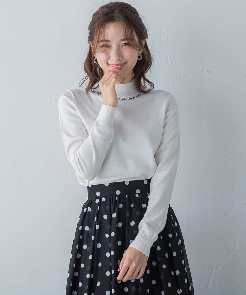 「QUEENS COURT」 長袖ニット M ホワイト レディース_画像2