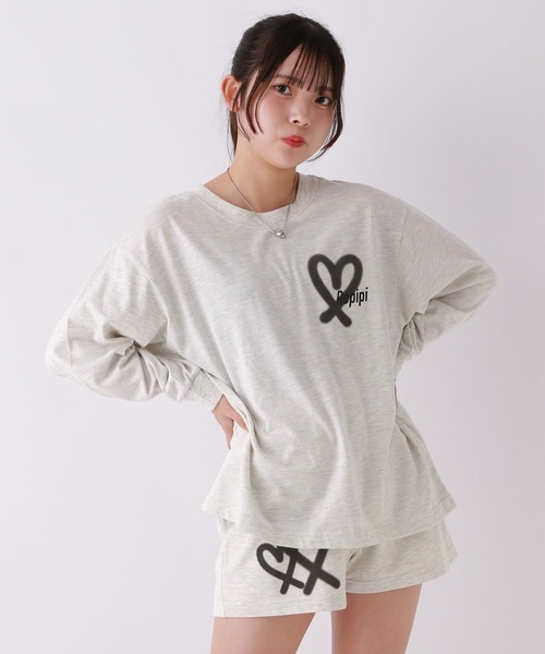 repipi armario（レピピアルマリオ） セットアップ スプレーロゴ