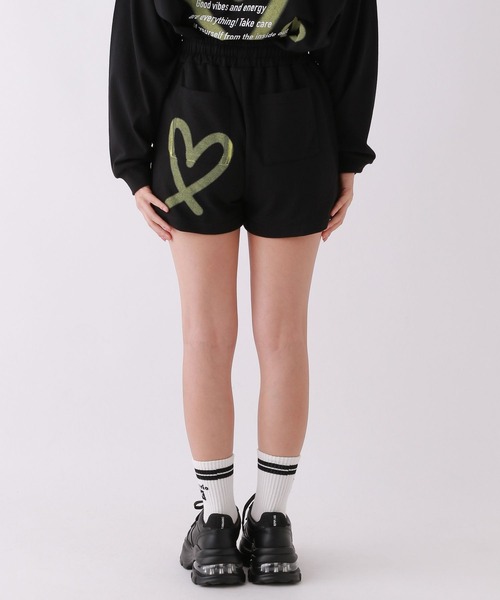 repipi armario（レピピアルマリオ） セットアップ スプレーロゴ