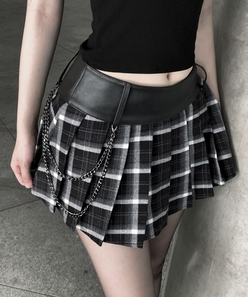 VEILA スカート チェーン付きレザーベルト切り替えチェックプリーツ