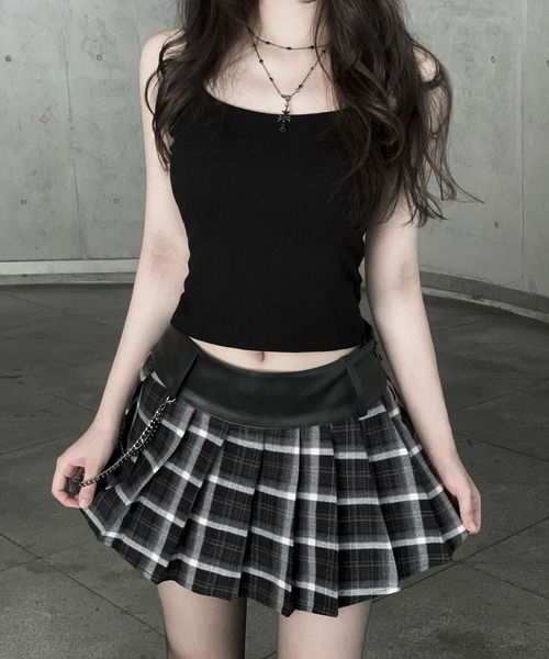 VEILA スカート チェーン付きレザーベルト切り替えチェックプリーツ