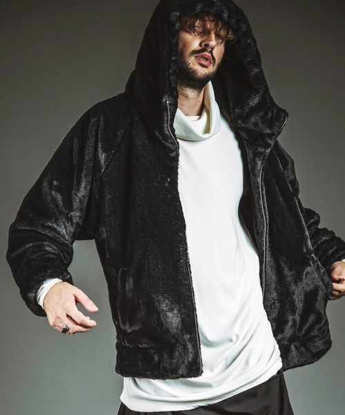 美品【ノーアイディー】MIXフェイクフーデッドBLZ ファーコート　ジャケット NO ID.（ノーアイディー） コート ジャケット 「NO ID.」Fake Fur Big