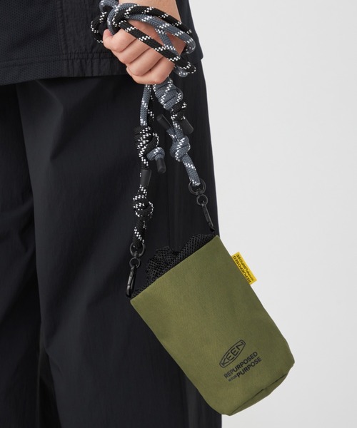KEEN（キーン） ショルダーバッグ HARVEST DRAWSTRING BAG
