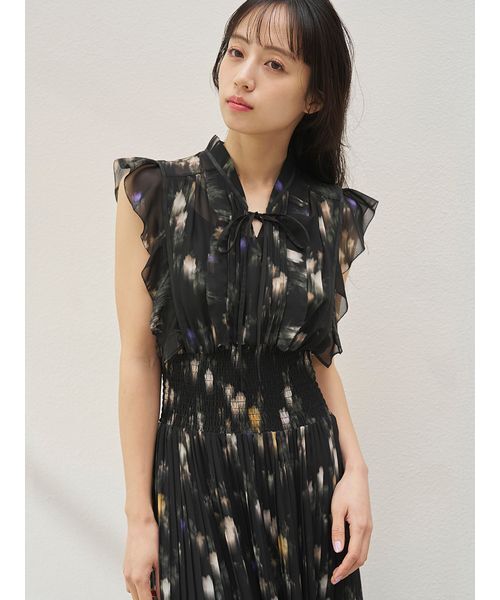 ワンピース 「販路限定サイズあり」Sustainableフリルプリーツワンピースの画像