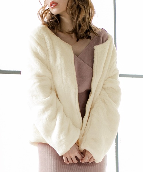 STUDIO New York 毛皮・ファーコート ショートジャケット　サイズL Julia Boutique（ジュリアブティック） コート アウター ボリューム