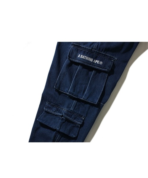 A BATHING APE ジーンズ MULTI POCKET LOOSE FIT CARGO DENIM