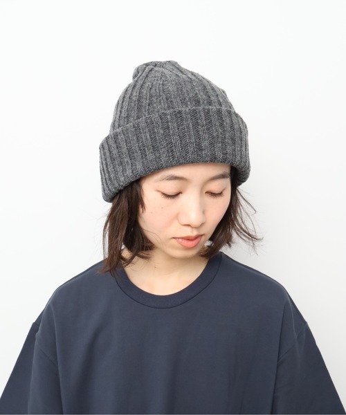 ホワイト ニット帽 刺繍ロゴ付き ニット帽 レディース 秋冬 刺繍 ロゴ あったか おしゃれ ニット
