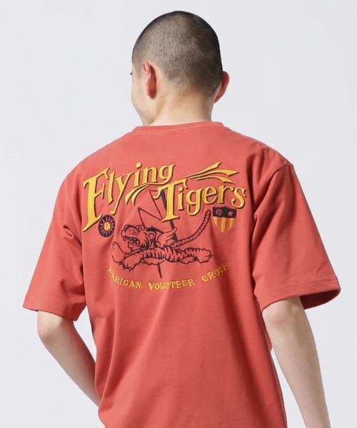 新品 アヴィレックス タイガーロゴ ワイドシルエット モックネックTシャツ XL 新品 アヴィレックス タイガーロゴ ワイドシルエット モック