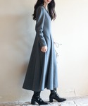 ワンピース 「高評価4.82」ポンチ素材Vネッ...の詳細画像2