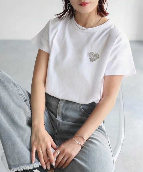 RILY ハートロゴ Tシャツ ホワイト 白 Riberry（リベリー） tシャツ ハートロゴラメ刺繍コンパクトTシャツ