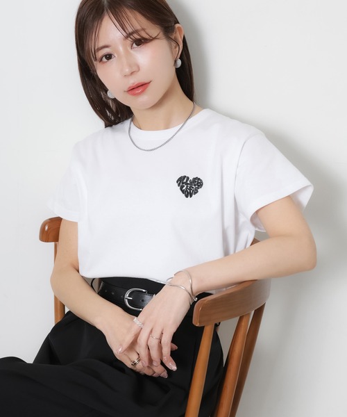 RILY ハートロゴ Tシャツ ホワイト 白 Riberry（リベリー） tシャツ ハートロゴラメ刺繍コンパクトTシャツ