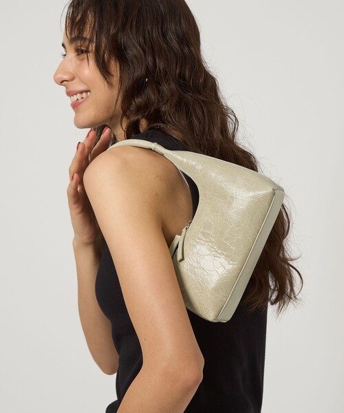 ●MARGE SHERWOOD●HOBO MINI トートバッグ 可愛い 大人気 Marge Sherwood Mini hobo out pocket bag glossy black leather