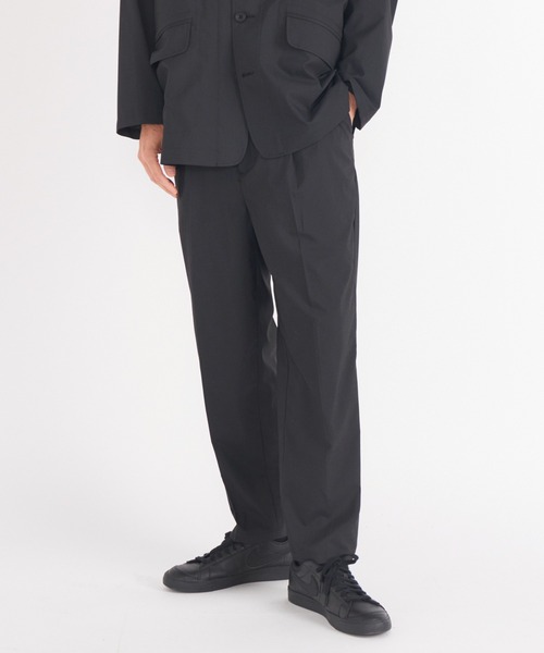 WHITE MOUNTAINEERING（ホワイトマウンテニアリング） スラックス