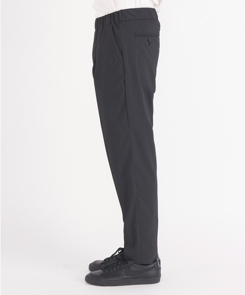 WHITE MOUNTAINEERING（ホワイトマウンテニアリング） スラックス
