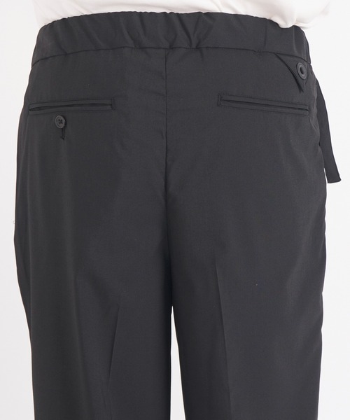 WHITE MOUNTAINEERING（ホワイトマウンテニアリング） スラックス
