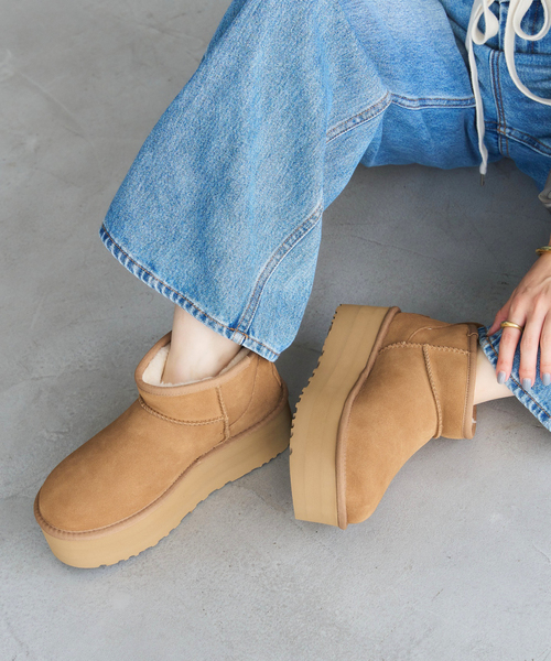 UGG Australia（アグオーストラリア） ブーツ UGG/アグ W CLASSIC