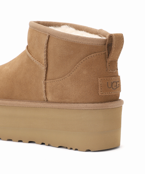 UGG Australia（アグオーストラリア） ブーツ UGG/アグ W CLASSIC