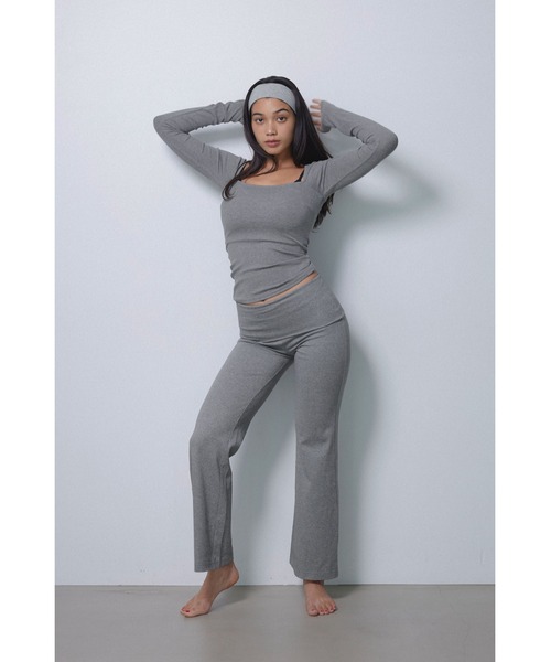 ALEXIA STAM（アリシアスタン） パンツ Wellness Turn-up Waist Flared