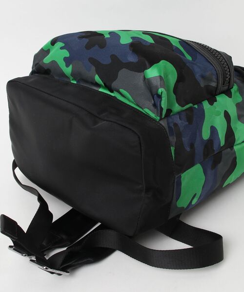 未使用に近い マイケルコース リュック 総柄 MK 大容量 ユニセックス 黒 赤 MICHAEL KORS（マイケルコース） リュック FREE ブラック系その他