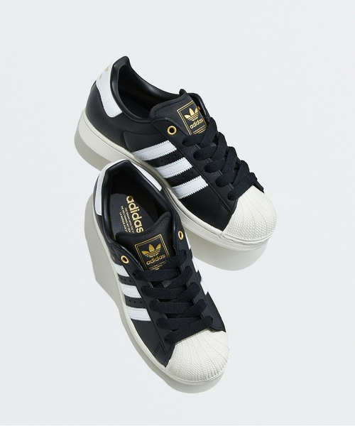 adidas スーパースターⅡ ブラック/ホワイト ゴールドチャーム付き adidas（アディダス） スニーカー スーパースター II / SUPERSTAR II