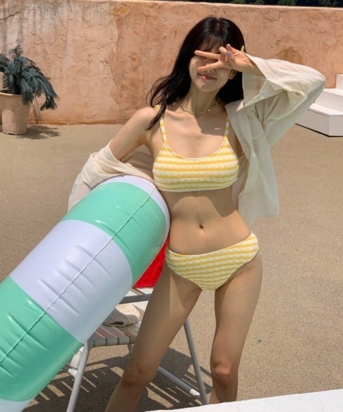LADY LIKE（レディライク） 水着 パイル地風ボーダー柄ビキニ