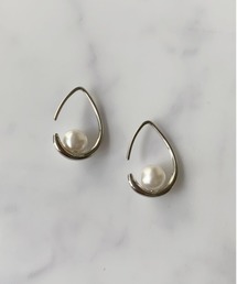 ブラックパールフープピアス 1個 ランダム パール フープ ピアス イヤリング Random Pearl Hoop