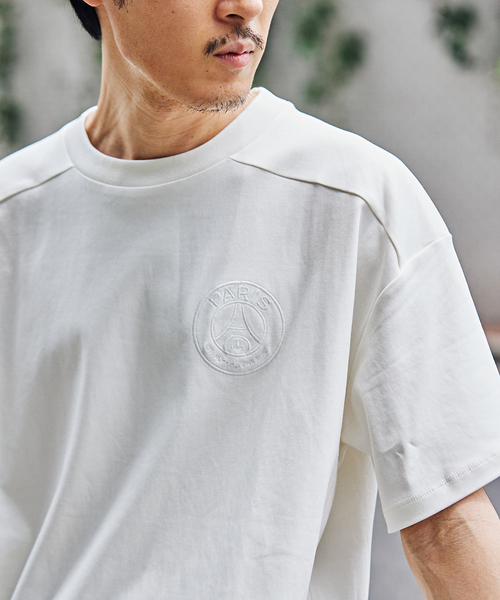 【関税込み】Solid Homme グレー 'Paris' Tシャツ Solid Hommeのグレー Solid ロゴ Tシャツがセール中