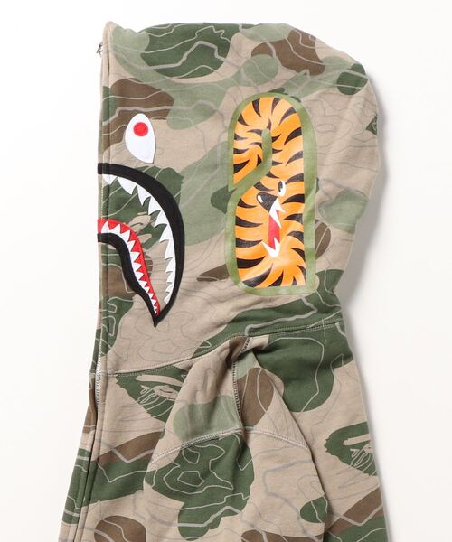 A BATHING APE フーディー Layered Line Full Zip◯関送無料◯ A BATHING APE フーディー Layered Line Full Zip◯関送無料◯