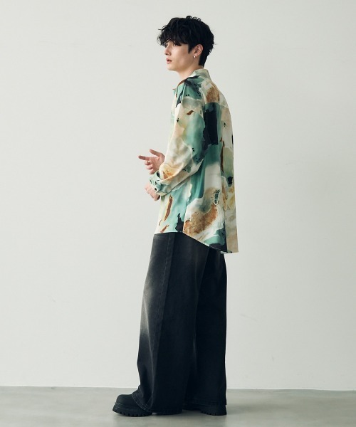ArgueCultureビジュー華やかシャツ オーバーサイズ シルエット ArgueCultureビジュー華やかシャツ オーバーサイズ シルエット