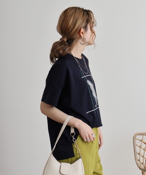 EGLANTINE tシャツ Eglantine フェザープリントTシャツ